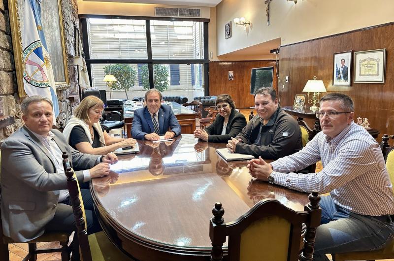 Evaluacutean la posibilidad de sumar al Poder Legislativo al proceso de digitalizacioacuten provincial