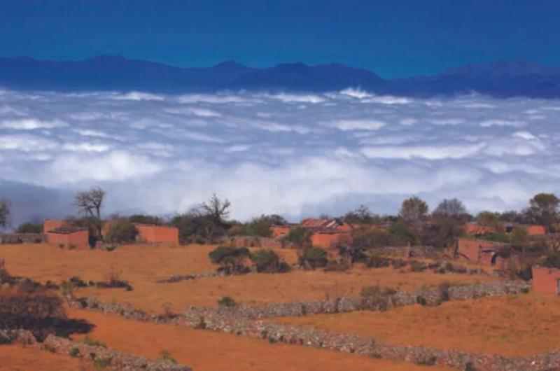 Comenzoacute la Travesiacutea Capricornio que une el Norte Grande a traveacutes de la naturaleza