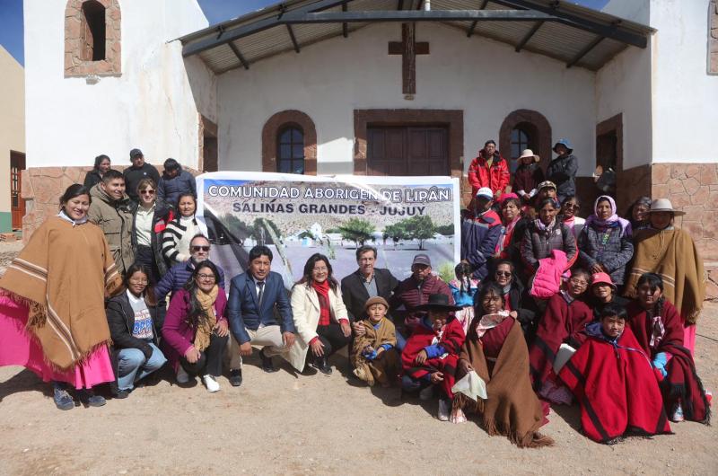 Olaroz ponderoacute el desarrollo de una mineriacutea responsable en Jujuy