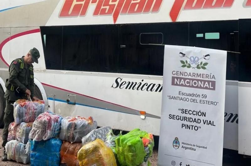 Un tour de compras partioacute de Jujuy con maacutes de dos kilos de marihuana