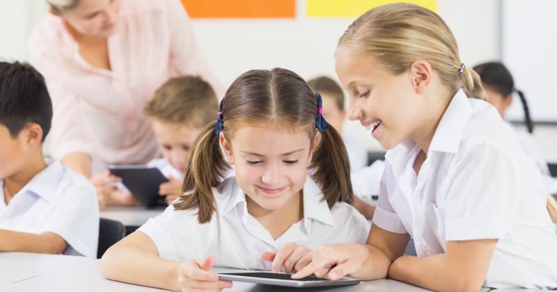 Argentina se encamina en el acceso a la educacioacuten con herramientas digitales 