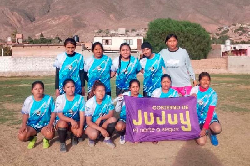 Puso primera la Copa Federal Regional de fuacutetbol amateur femenino en Jujuy