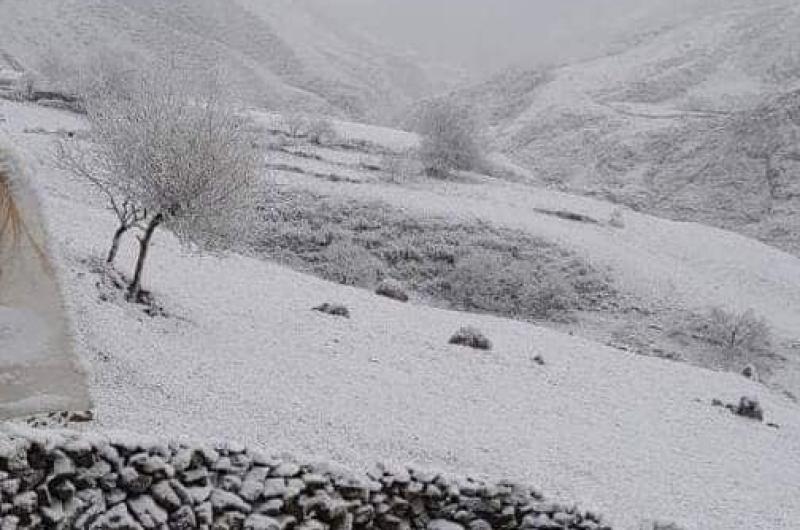 Nevoacute en parajes de Tilcara y el friacuteo se hace sentir en Jujuy