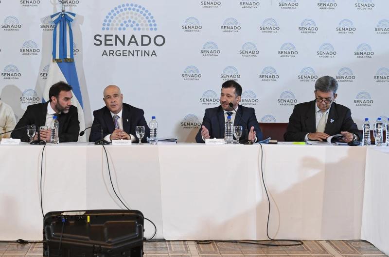 Ley Bases- no hay un dictamen  y eldebate se retoma la semana que viene