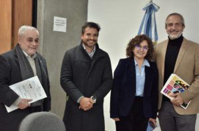 Los ministerios de Educacioacuten y de Cultura firmaron un convenio estrateacutegico de colaboracioacuten