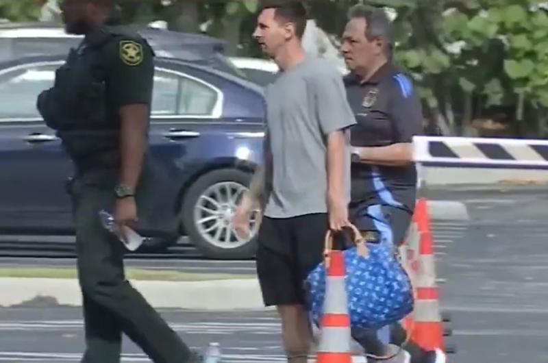Messi en modo Seleccioacuten- el capitaacuten llegoacute a la concentracioacuten