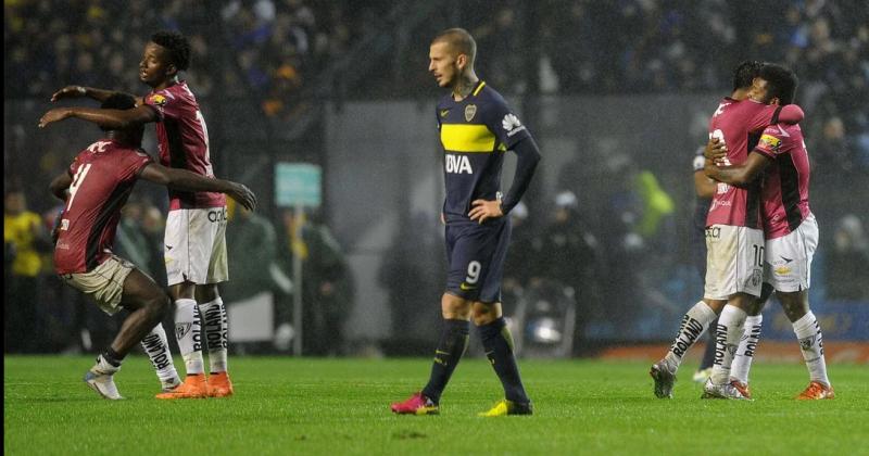 El antecedente ante Independiente del Valle que inquieta a Riquelme
