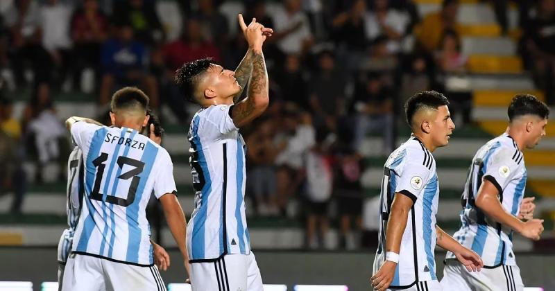 De la mano de Giuliano Simeone la Seleccioacuten Sub-23 le ganoacute a Paraguay