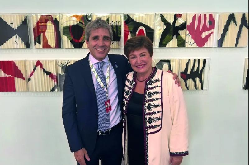 El FMI aproboacute el desembolso de US 800 millones para Argentina