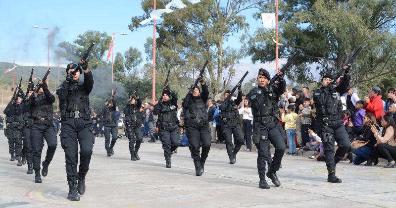 Desfile en la Ciudad Cultural por el 91deganiversario del Servicio Penitenciario