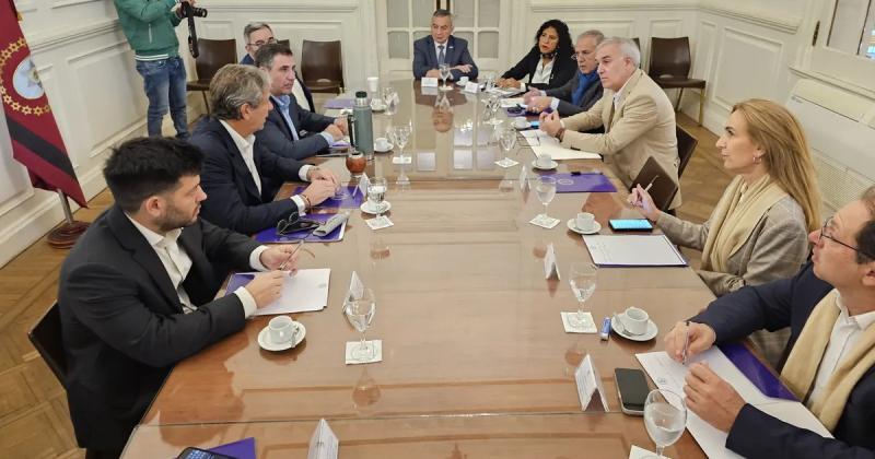 Jujuy expuso las necesidades del sector tabacalero ante funcionarios nacionales
