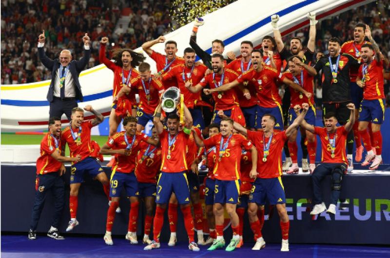 Espantildea vencioacute 2-1 a Inglaterra y es campeoacuten de la Eurocopa