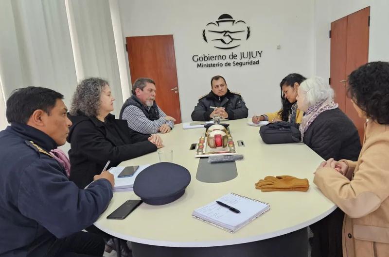 Iniciativa para crear un corredor seguro en paradas de Av 19 de Abril y zonas cercanas