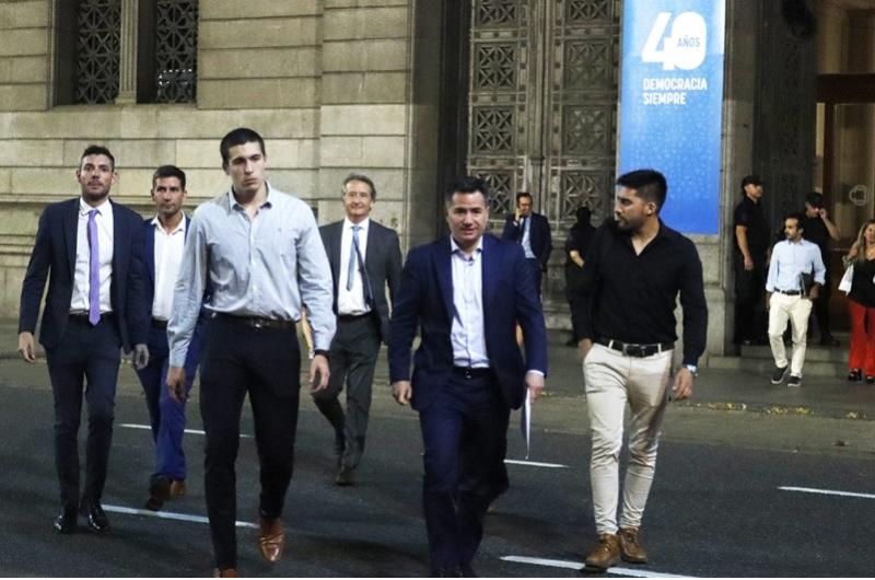 Quintar mira de afuera la interna que se vive en el bloque Libertario