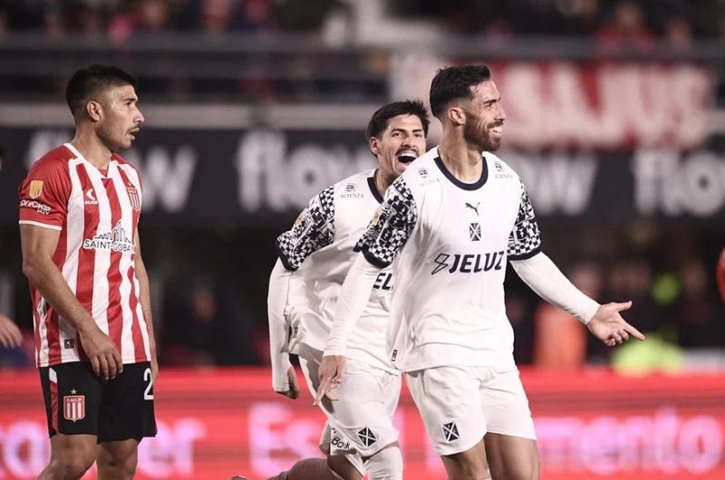 Independiente recibe al difiacutecil Rosario Central 