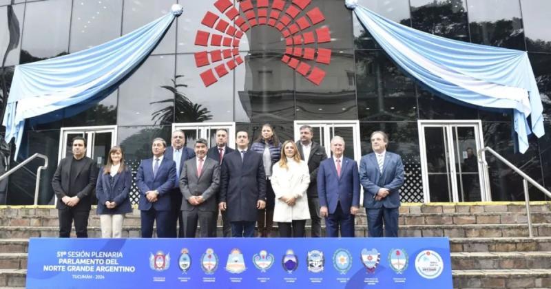 Sesiona el Parlamento del Norte Grande en Misiones con varios proyectos en comuacuten