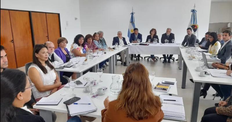 Convocaron a gremios estatales a una nueva ronda de paritarias
