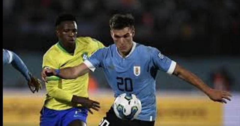 Brasil y Uruguay se miden en un encuentro de alta tensioacuten 