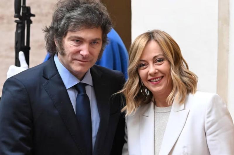 EN UNA NUEVA VISITA A ITALIA 