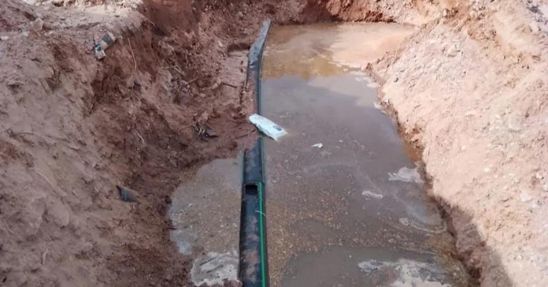 Agua Potable resolvioacute compleja obstruccioacuten de cloacas en Tilcara