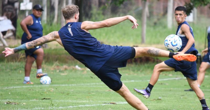 Gimnasia juega su tercer amistoso de pretemporada