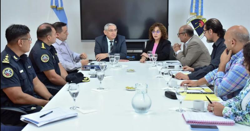 Estrategias para generar corredores seguros para estudiantes docentes y personal escolar