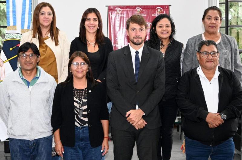 El municipio presentoacute nuevo programa destinado a los adultos mayores de la ciudad