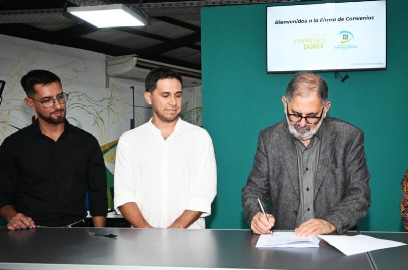 El Club de Emprendedores renovoacute convenios de colaboracioacuten 