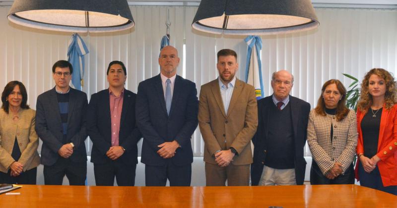 Miembros de la Corte de Justicia se reunieron con expertos en grooming
