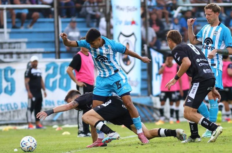 Gimnasia y Esgrima  ganoacute es puntero de la Zona B y se ilusiona
