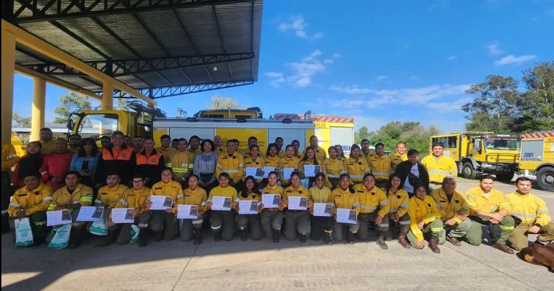 Celebraron el crecimiento y fortalecimiento del sistema provincial de manejo del fuego