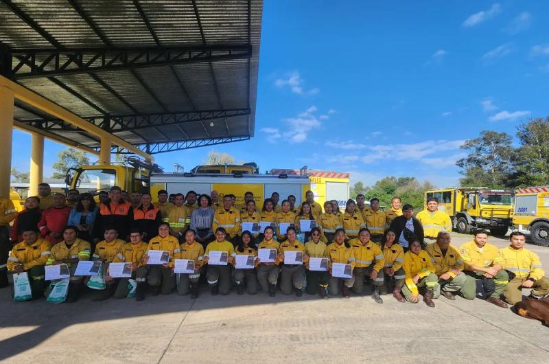 Celebraron el crecimiento y fortalecimiento del sistema provincial de manejo del fuego