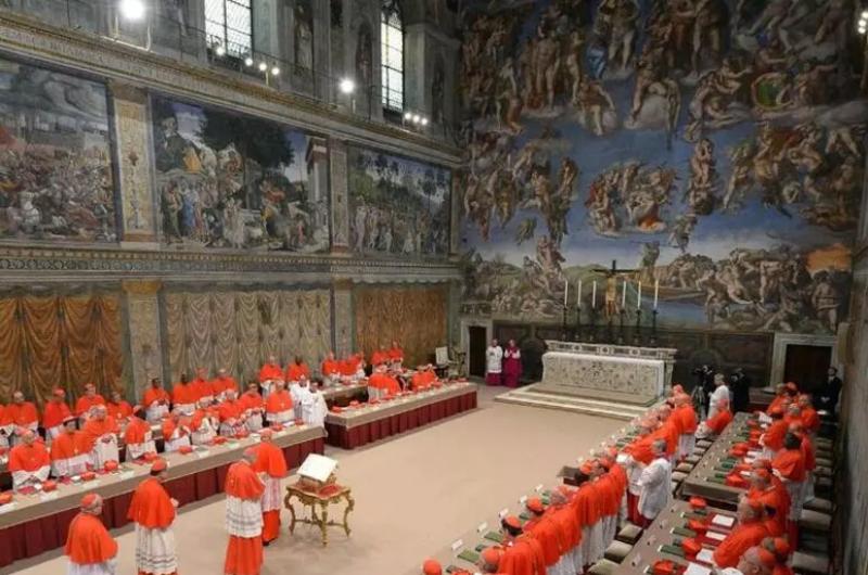 Se inicia el Coacutenclave que elegiraacute al nuevo Pontiacutefice 