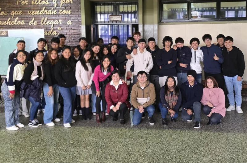 Violencia digital- joacutevenes asistieron a los talleres 