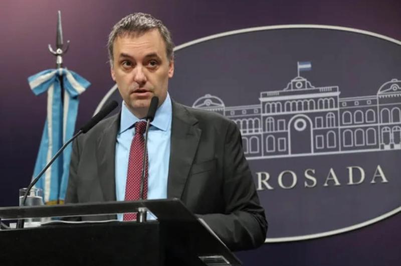 Manuel Adorni