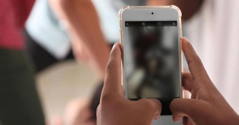 Bullying en Jujuy- publicaron fotografiacuteas de una estudiante desnuda