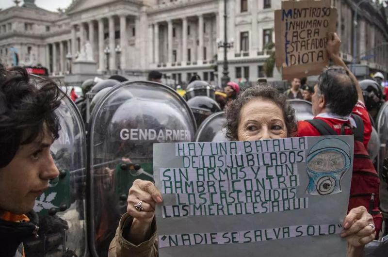 Se reabre el debate sobre aumentosla moratoria y la reforma previsional 