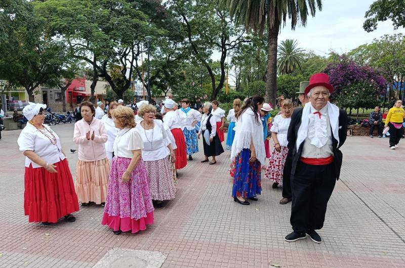 Actividades por aniversario de la fundacioacuten de San Pedro y la Revolucioacuten de Mayo