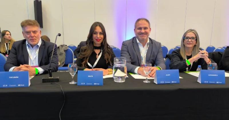 Jujuy afianza su poliacutetica turiacutestica en la principal cumbre del sector nacional