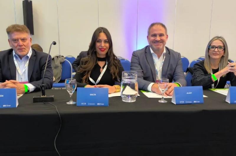 Jujuy afianza su poliacutetica turiacutestica en la principal cumbre del sector nacional
