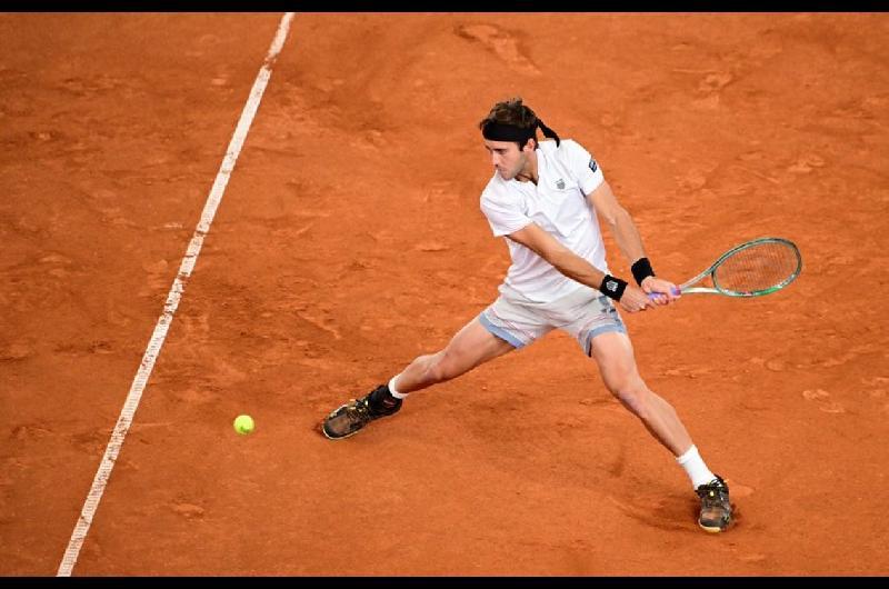 Etcheverry cayoacute ante Cobolli y se despidioacute del ATP de Hamburgo