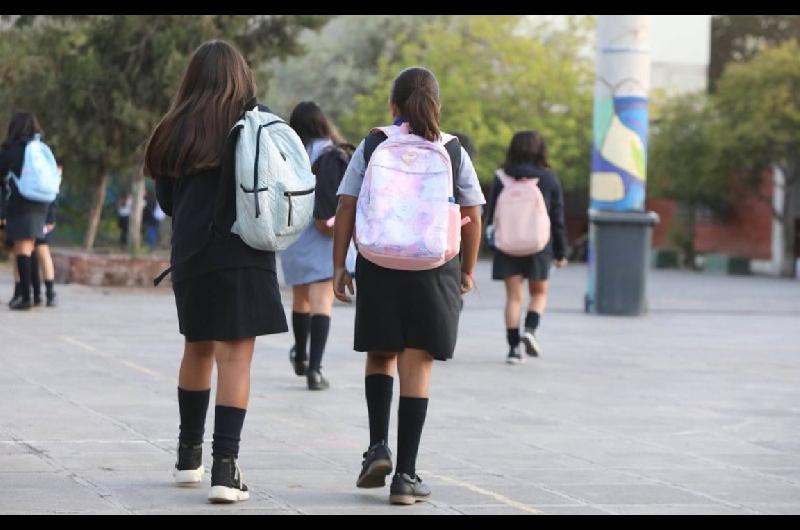 El Gobierno de Milei licuoacute las becas Progresar- ya son 500 mil beneficiarios menos