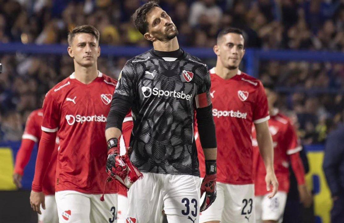 Independiente definioacute la lista de convocados para el duelo decisivo ante Huracaacuten 