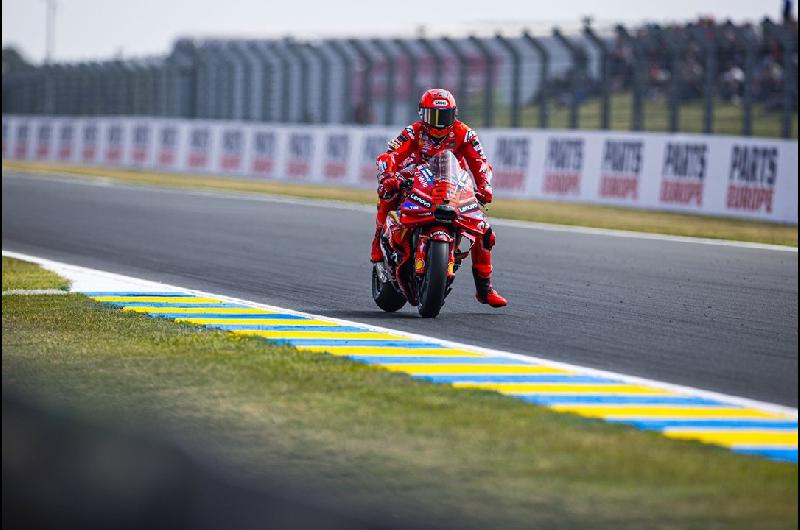MotoGP- a queacute hora y coacutemo ver en vivo la clasificacioacuten del Gran Premio de Gran Bretantildea en Silverstone