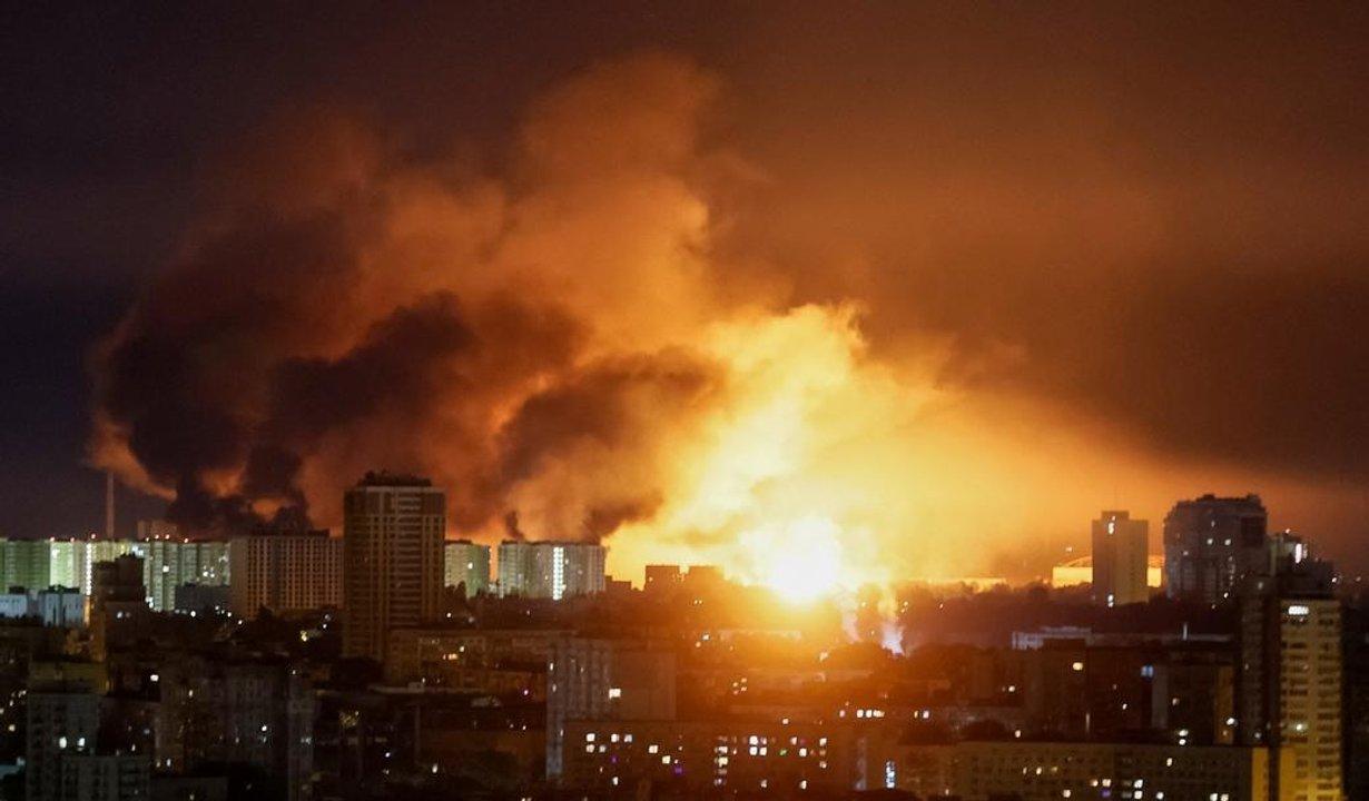 Kiev sufrioacute un ataque masivo ruso- siete horas bajo explosiones de drones y misiles en toda la ciudad