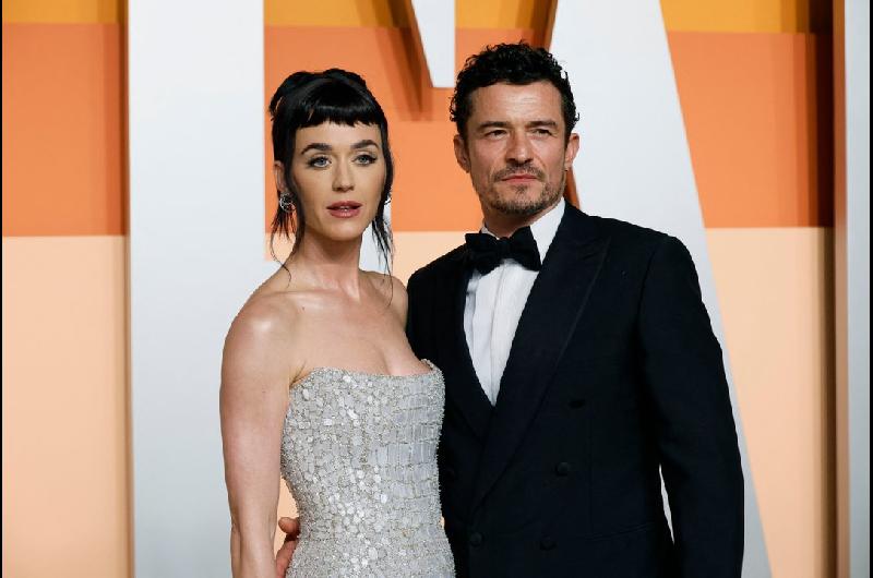 La incoacutemoda situacioacuten de Katy Perry con un fan- ldquoDeja de mandarle mensajes a mi maridordquo