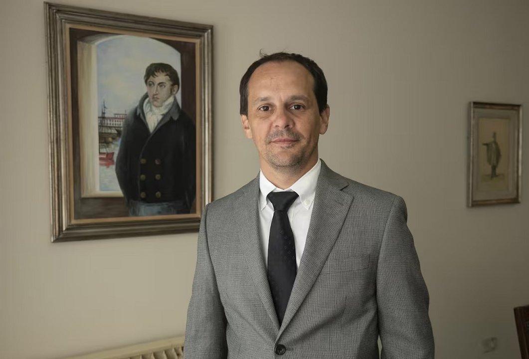 Seguacuten Spotorno el Gobierno apuesta a bajar el costo de estar en blanco y estimular el consumo legal