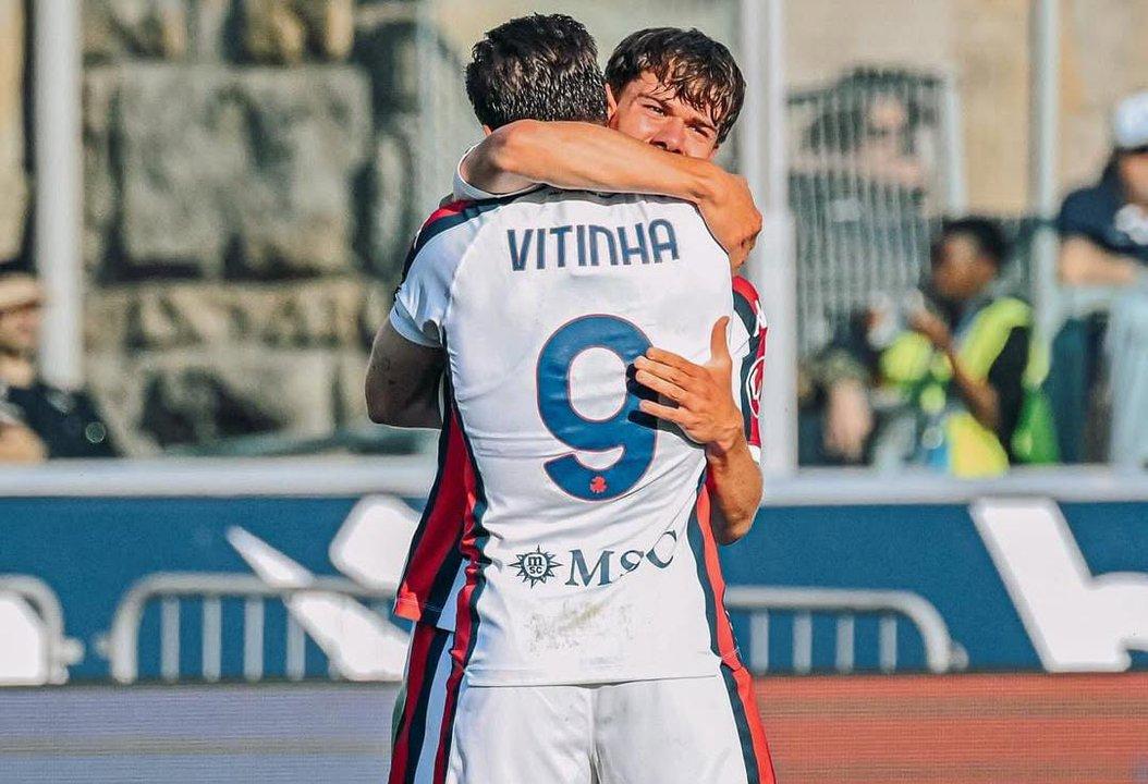 Serie A- Genoa goleoacute a Bologna y cerroacute temporada con una leccioacuten de fuacutetbol