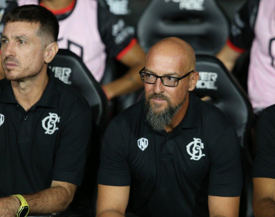 Alejandro Orfila se convertiraacute en el nuevo entrenador de Gimnasia La Plata