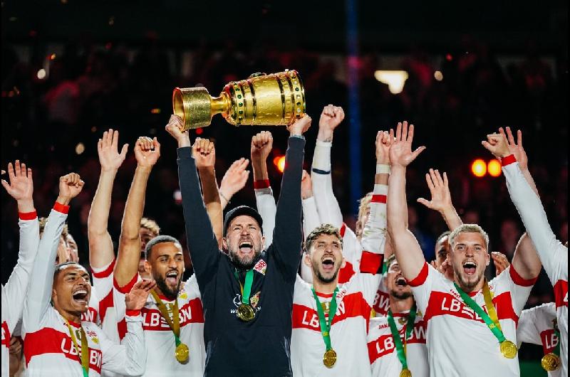 Stuttgart volvioacute a la gloria tras golear por 4-2 a Arminia Bielefeld en la final de la Copa de Alemania